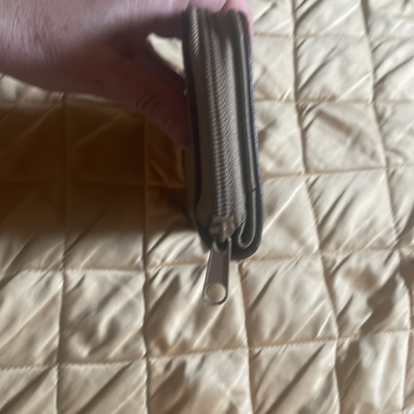 Rosetti wallet good condition leathers SALE 2/15.00 - Picture 5 of 8